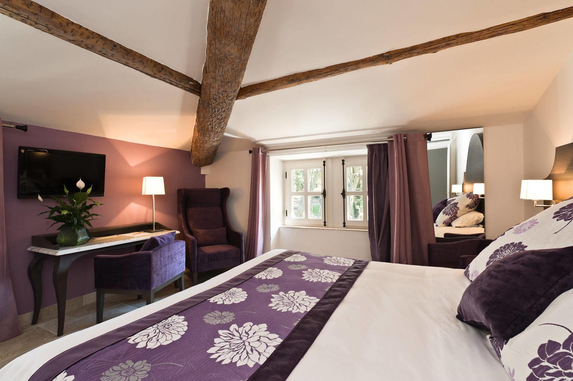 Le Moulin De Vernègues Hôtel&spa Hotel